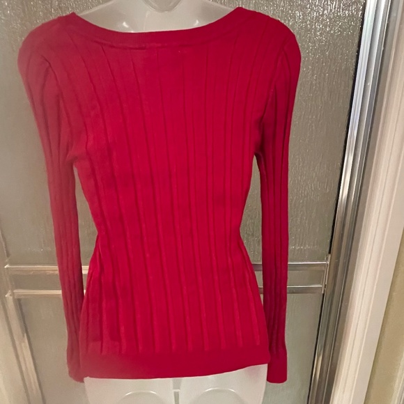 Pout Red Sweater, size M - Picture 3 of 4